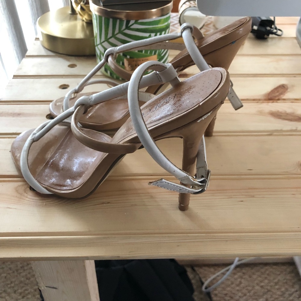 Two tone heels